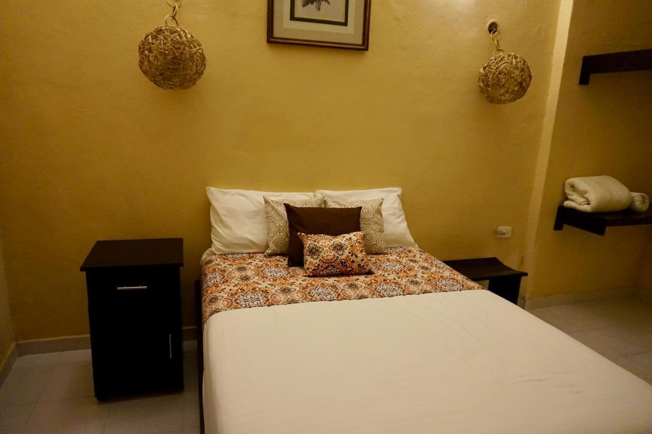 Casa Valentina Boutique Hotel Valladolid  Eksteriør billede